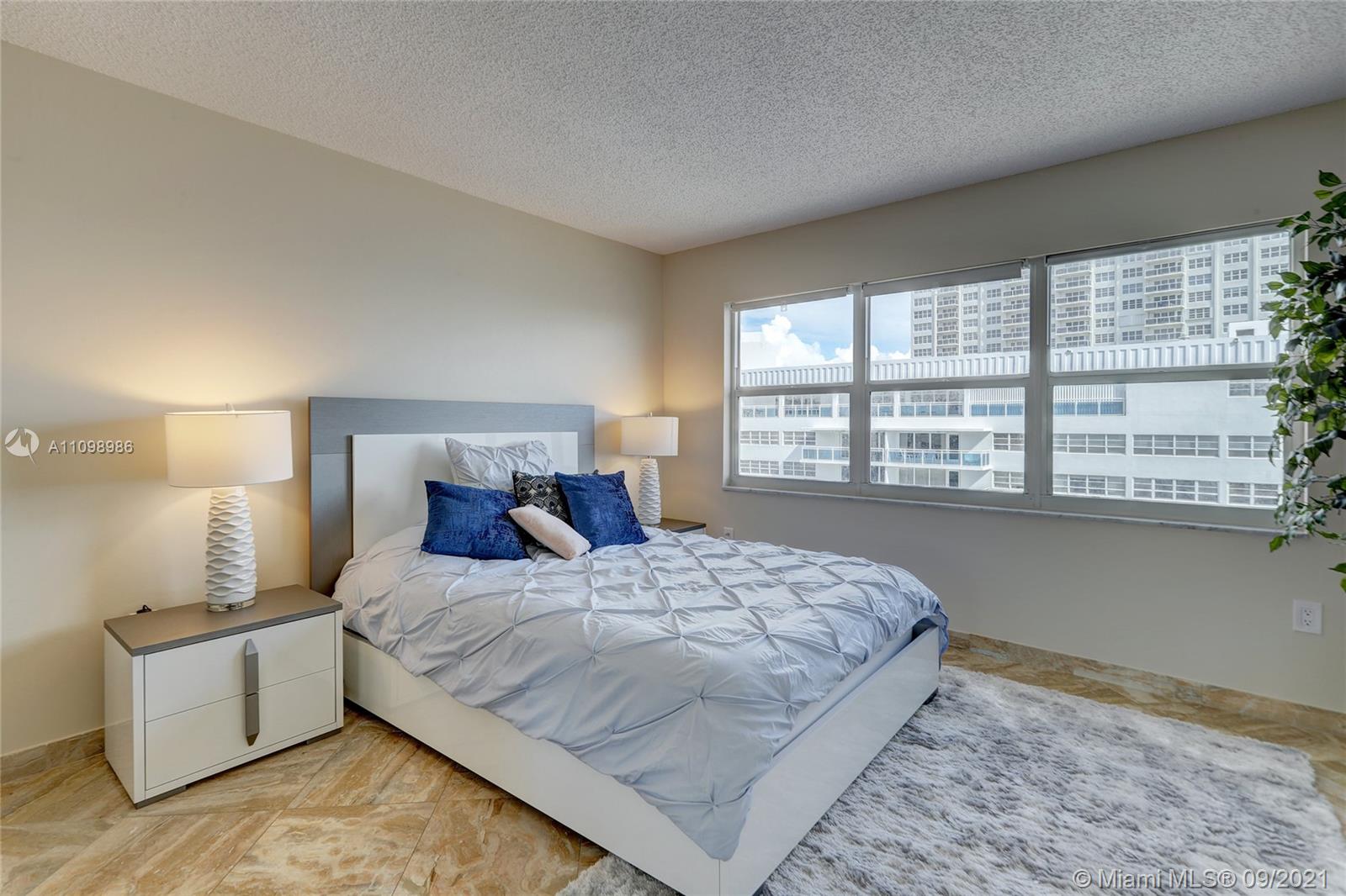 SOUTHPOINT CONDO - Residential Lease