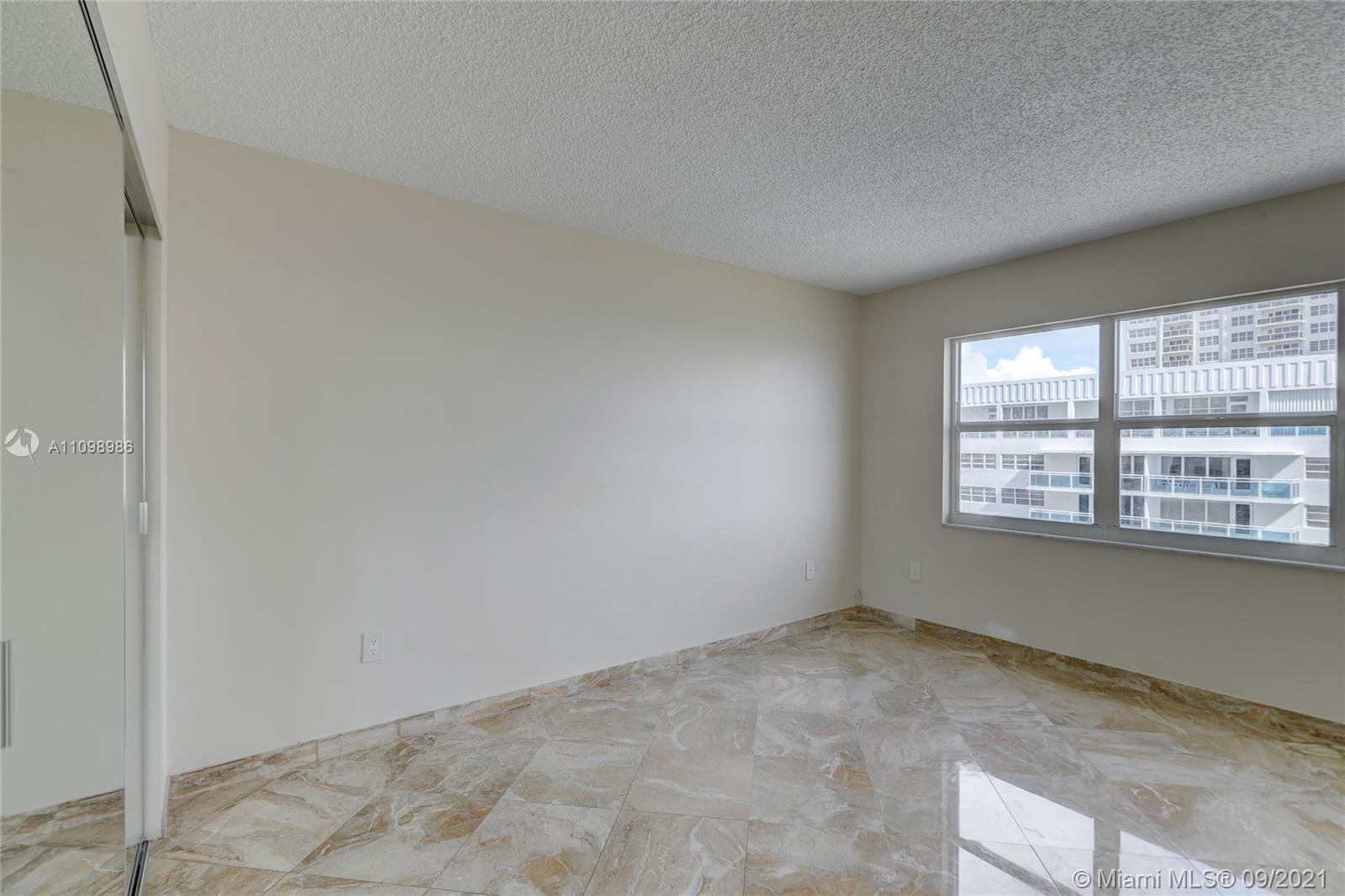 SOUTHPOINT CONDO - Residential Lease