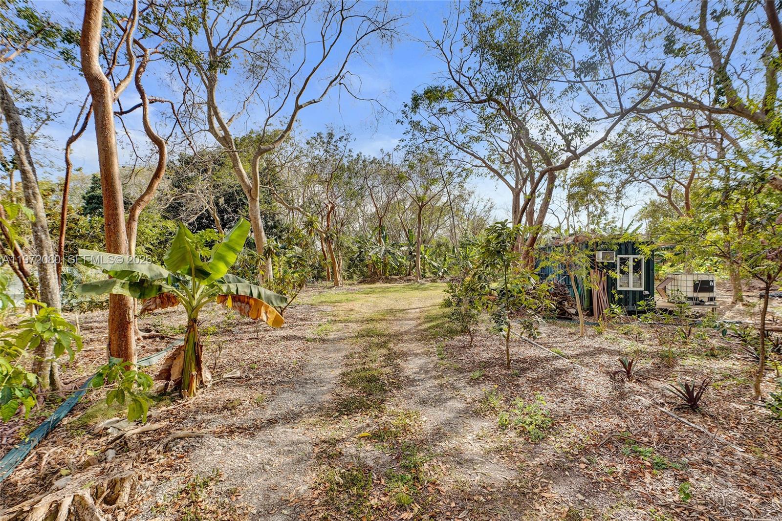 Redland - Land