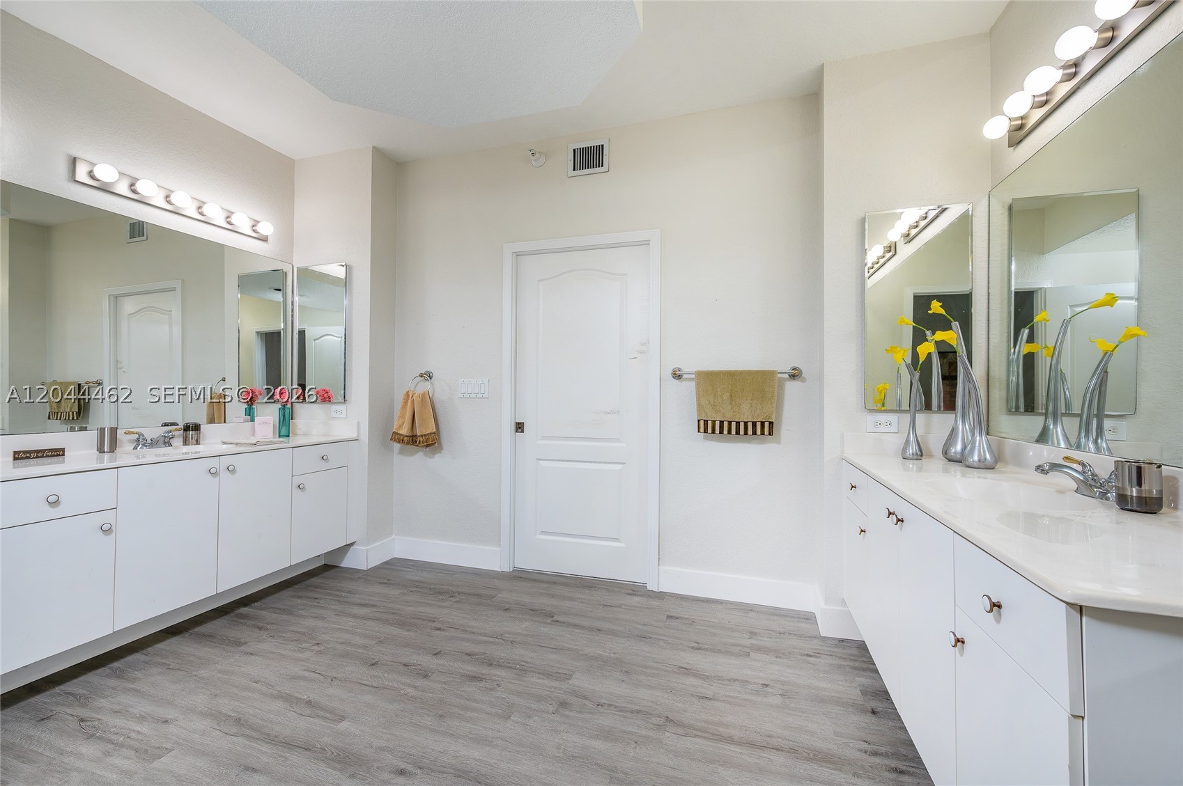 CAPTIVA CONDO F - Residential
