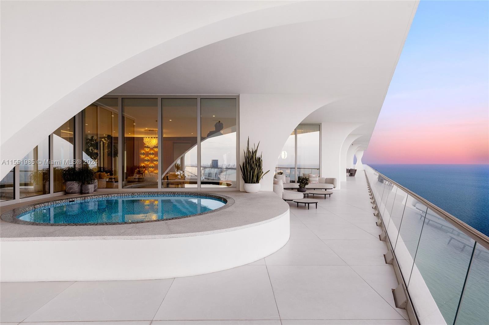 JADE SIGNATURE CONDO - Residential