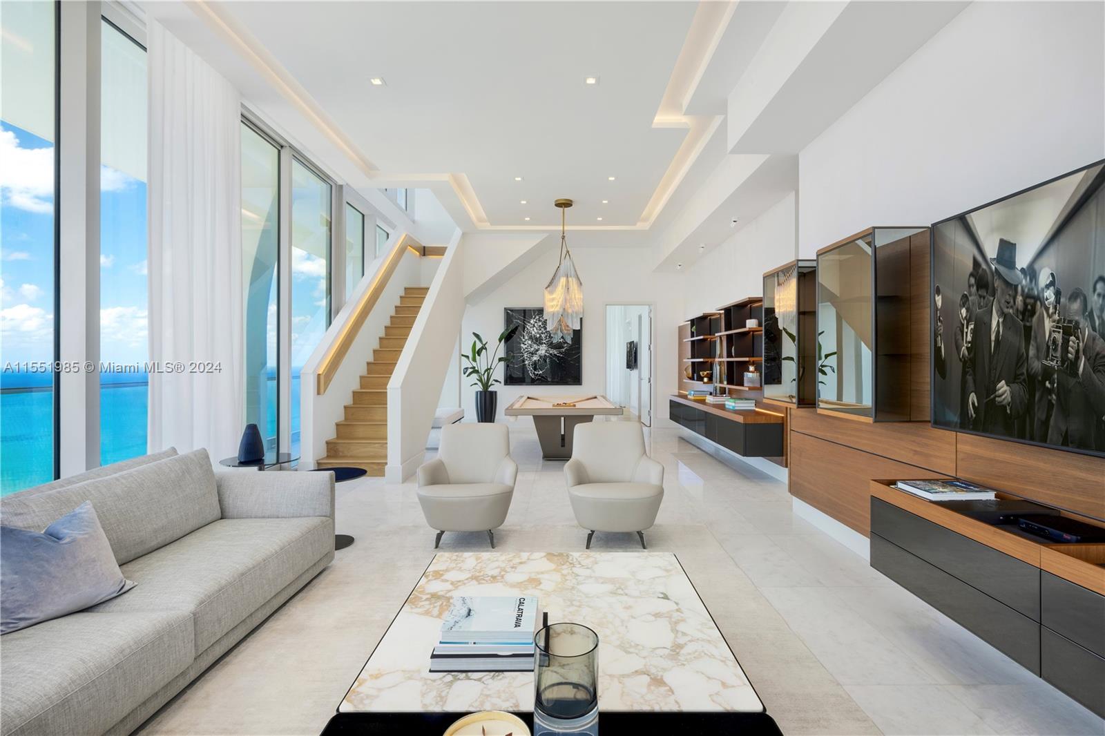 JADE SIGNATURE CONDO - Residential