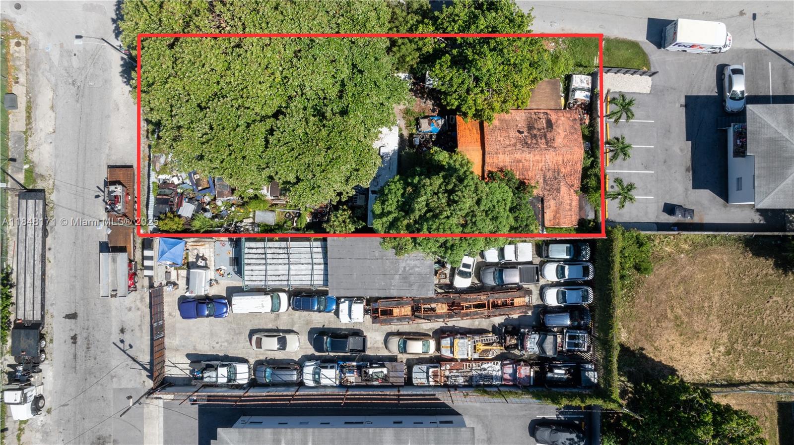 NORTHERN BLVD TRACK - Residential Income