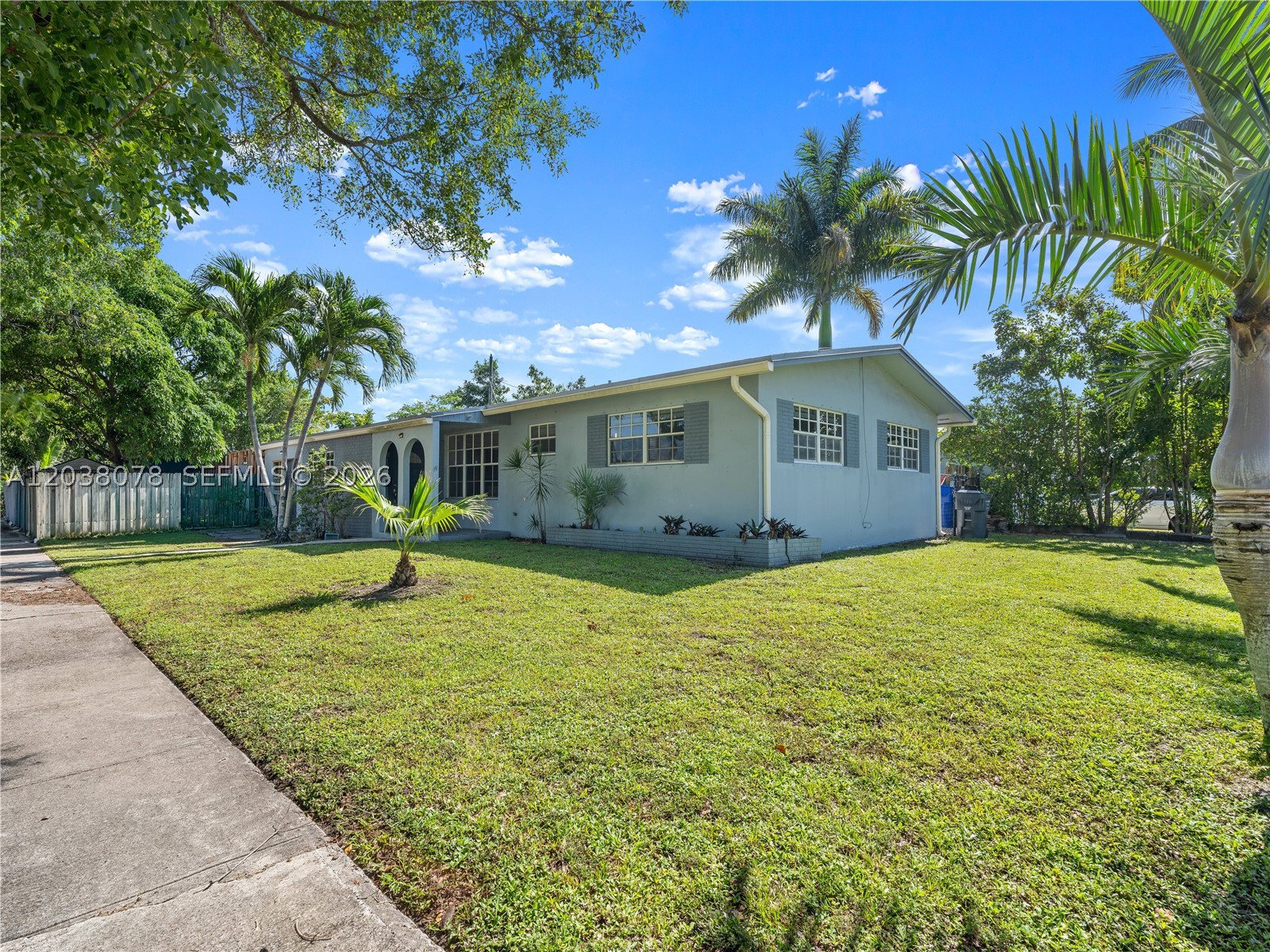 BOULEVARD HEIGHTS SEC 1 - Residential Lease