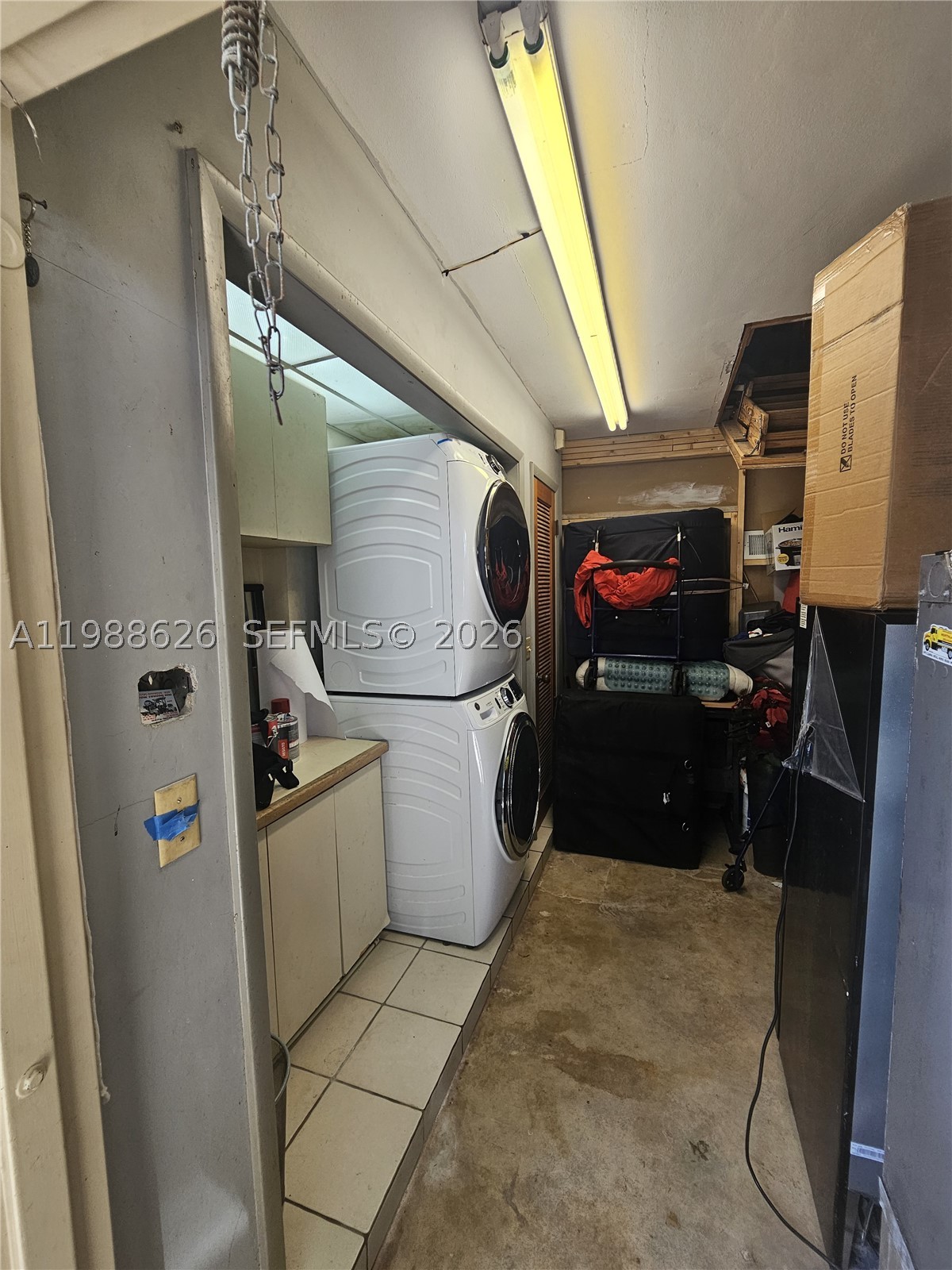 HIDEAWAY PINES SEC 1 - Residential