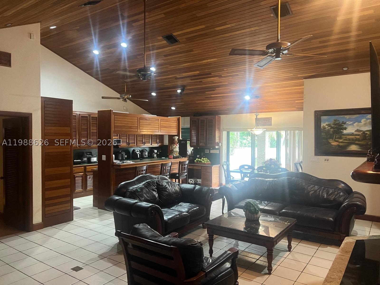 HIDEAWAY PINES SEC 1 - Residential