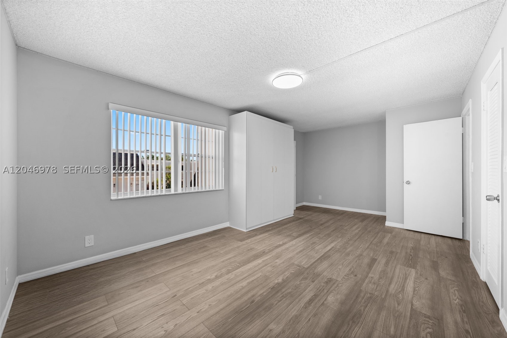 VENETIAN PARK III CONDO - Residential