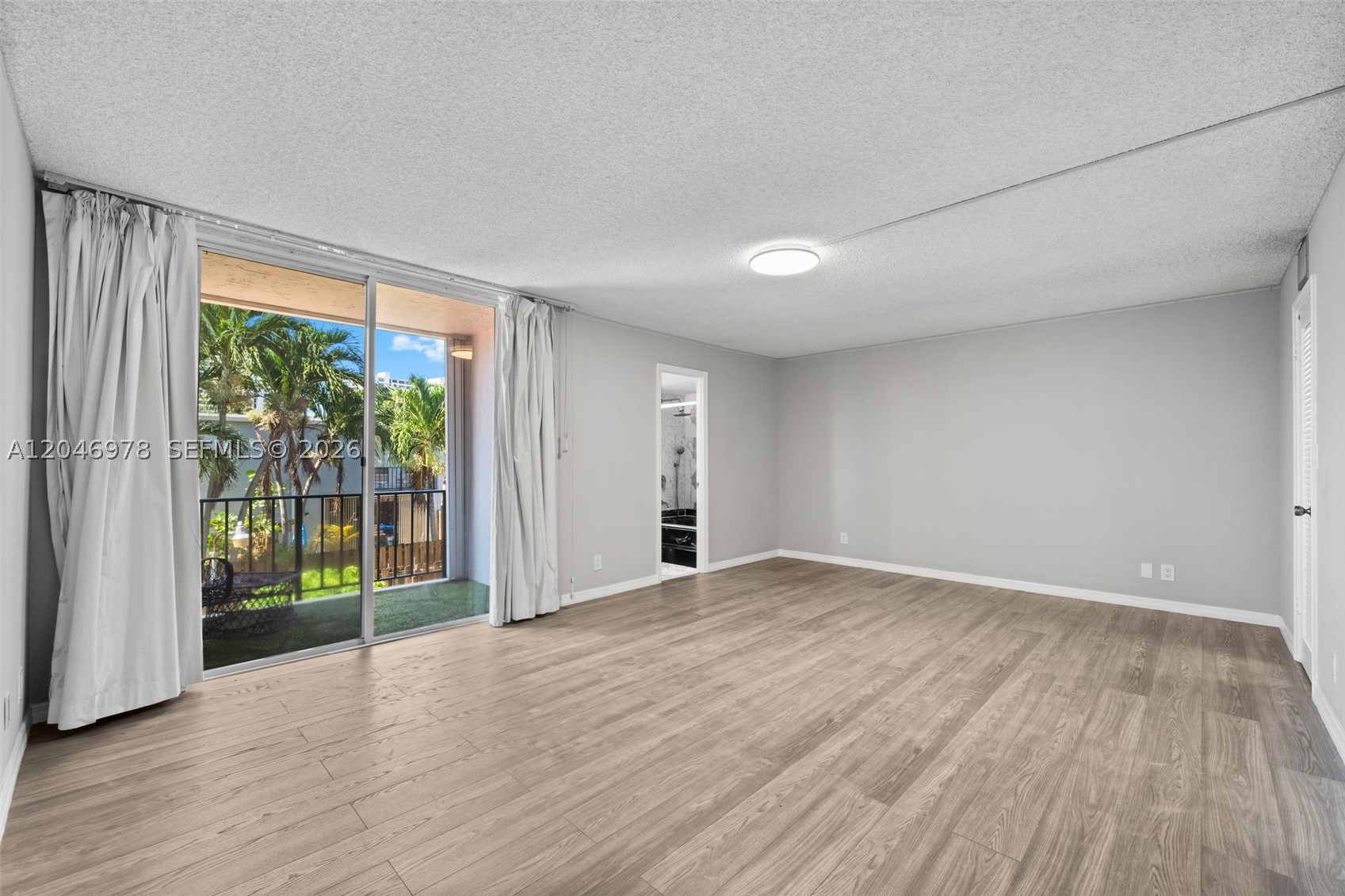 VENETIAN PARK III CONDO - Residential