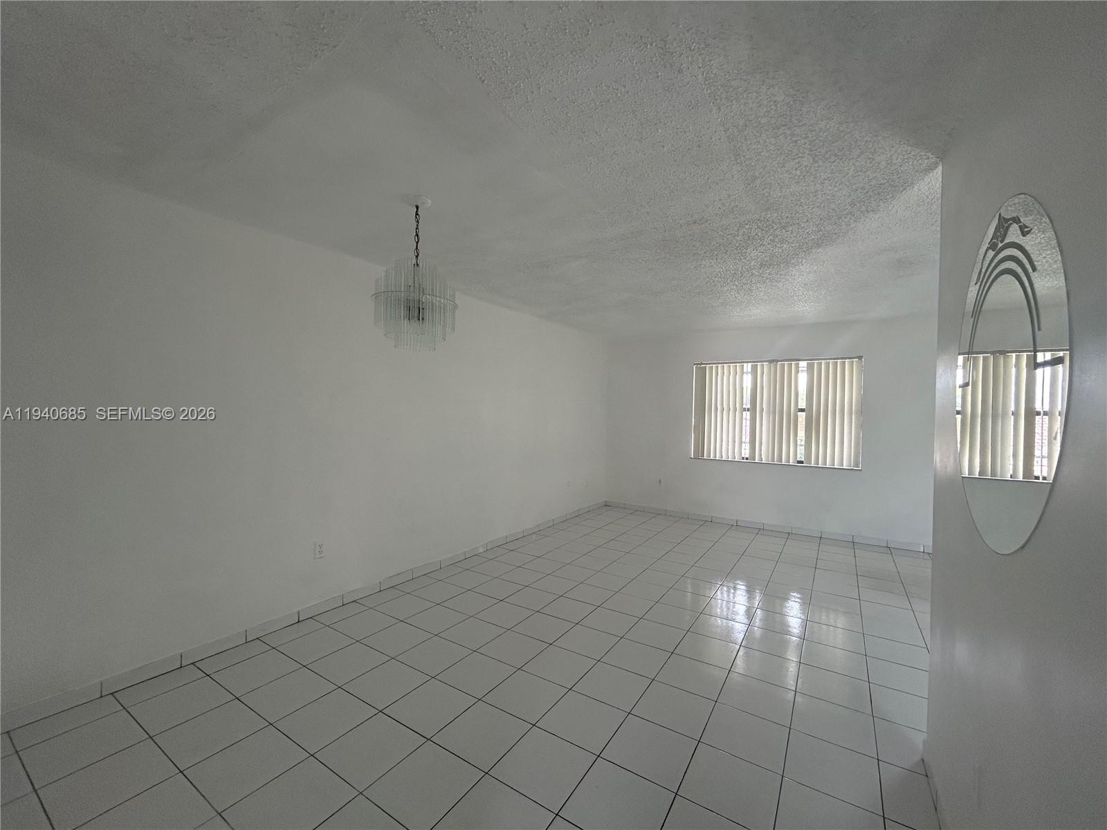 CONQUISTADOR PARK CONDO - Residential