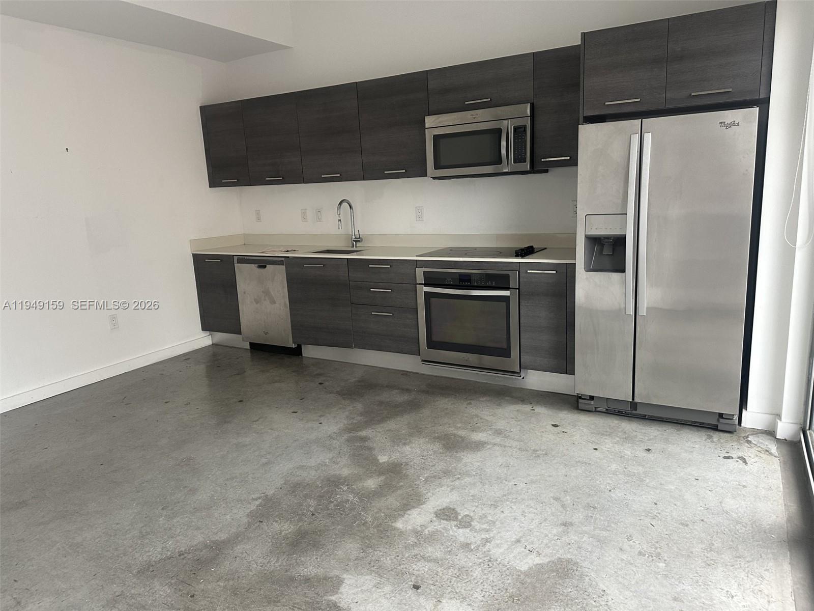 Downtown most convenient location one bedroom. Water and internet include.