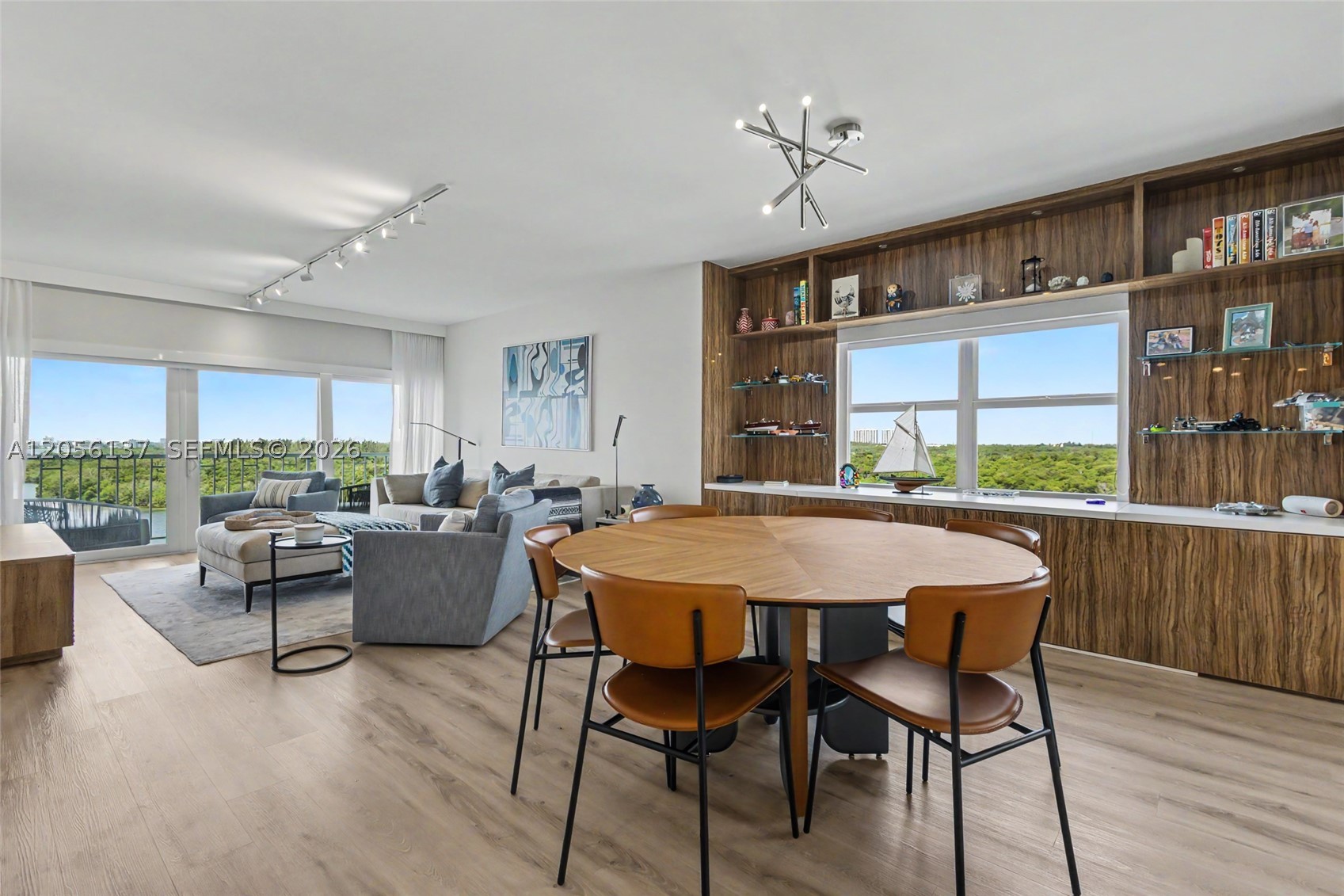ARLEN HOUSE WEST CONDO - Residential
