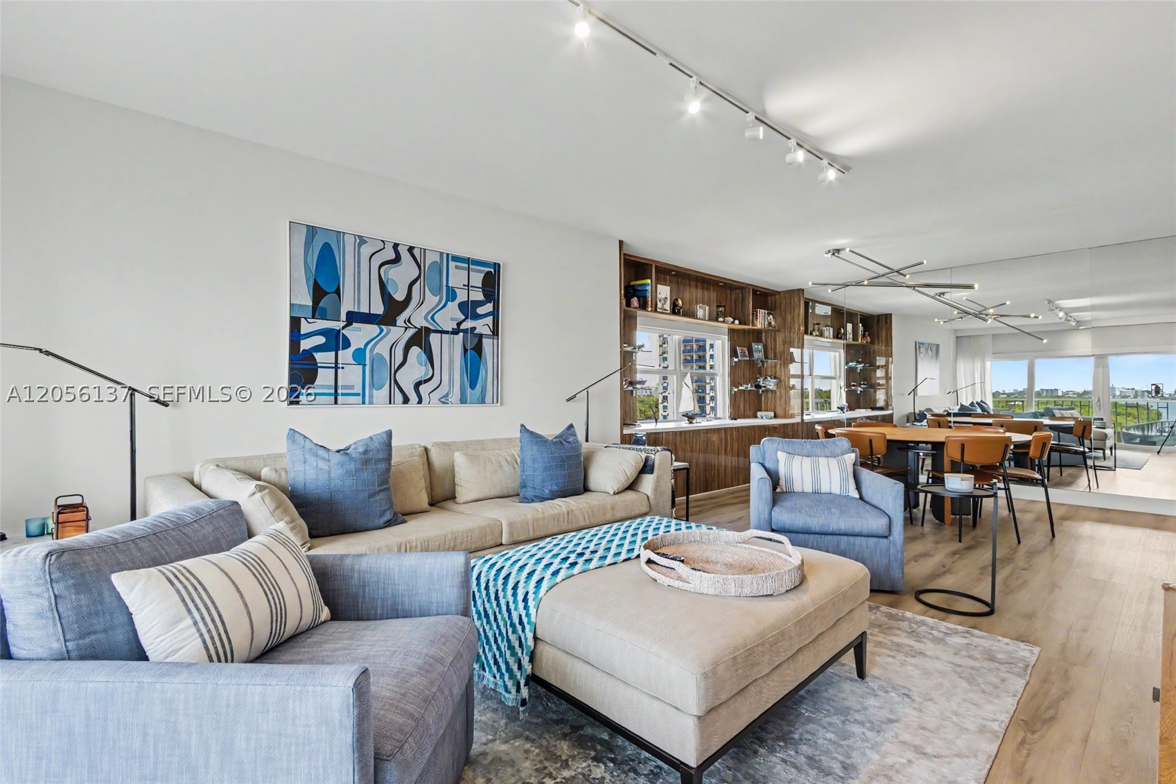 ARLEN HOUSE WEST CONDO - Residential