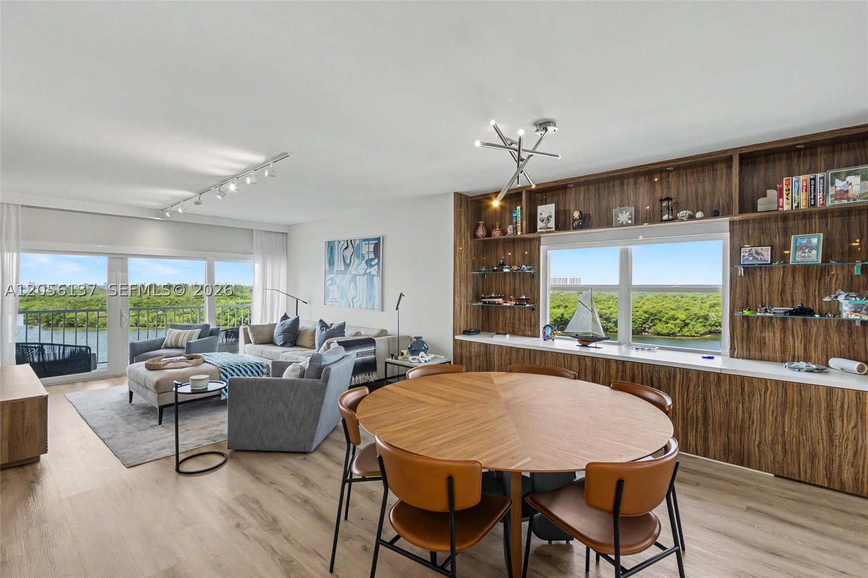 ARLEN HOUSE WEST CONDO - Residential