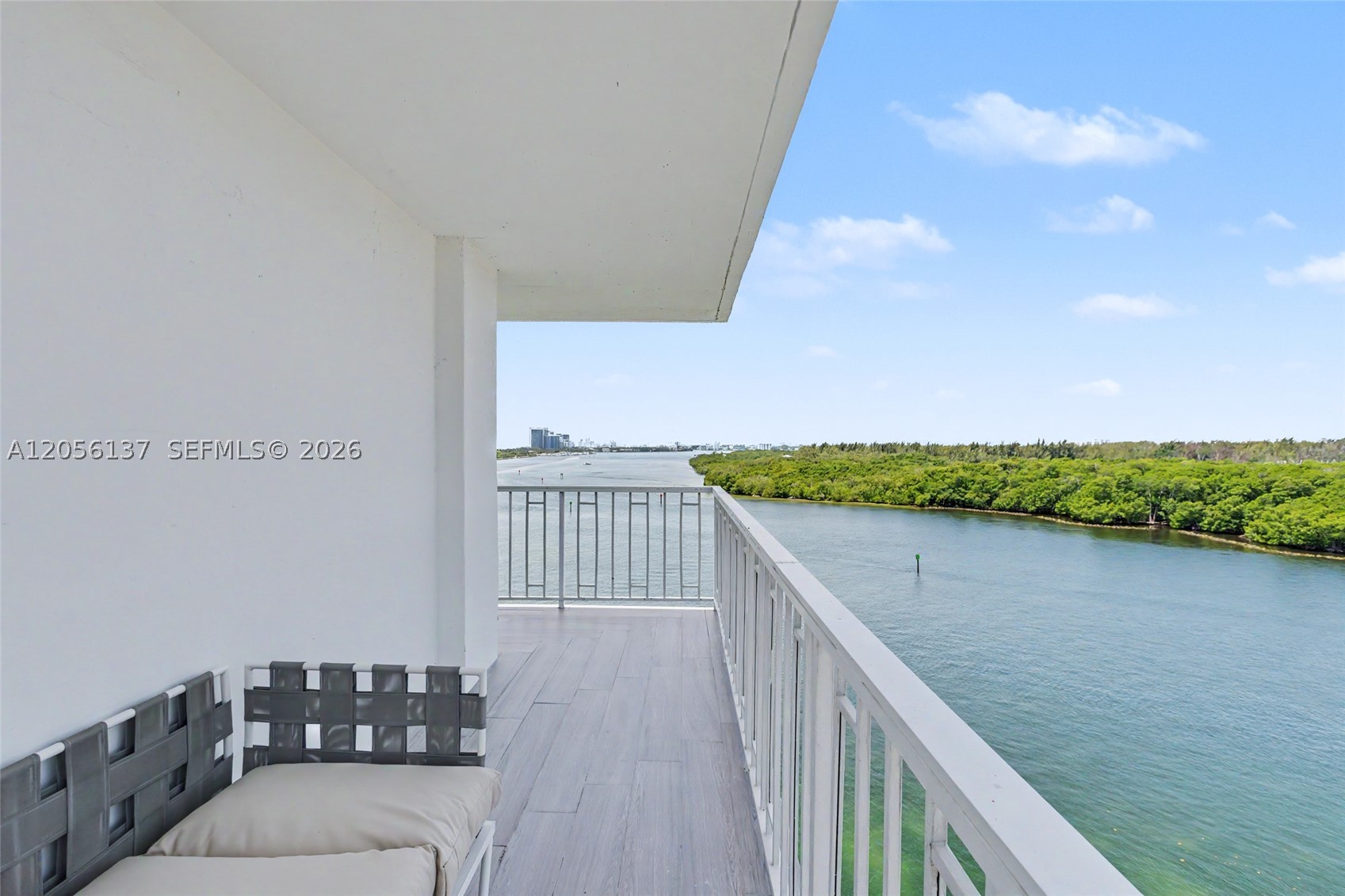 ARLEN HOUSE WEST CONDO - Residential