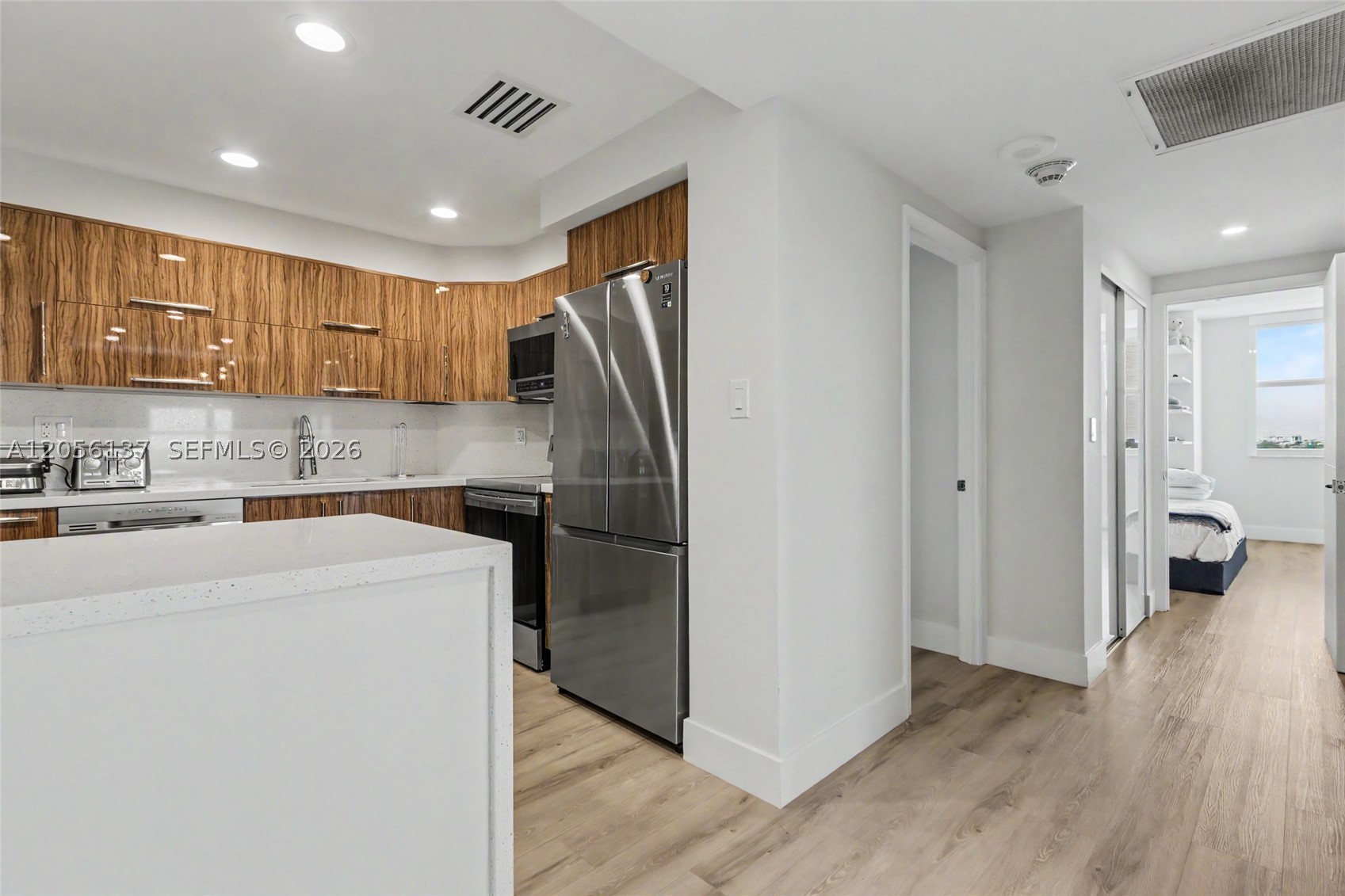 ARLEN HOUSE WEST CONDO - Residential