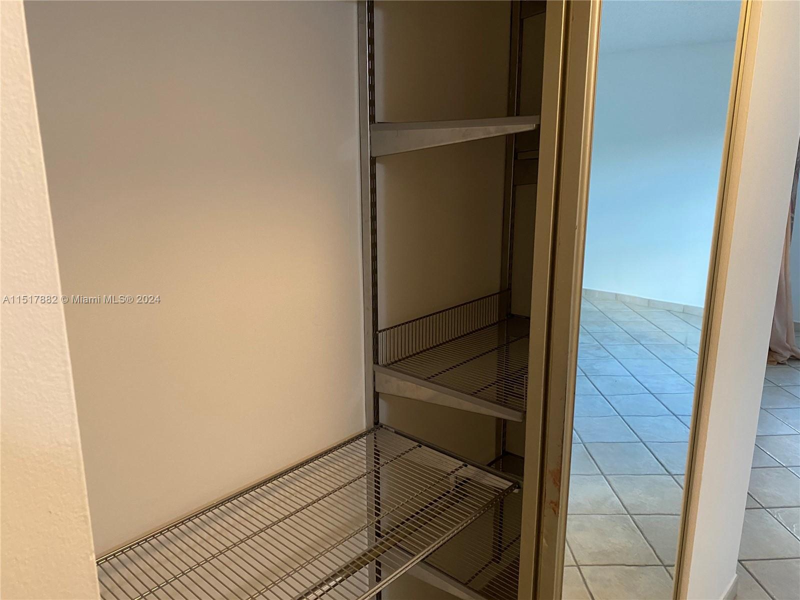 KINGS CREEK SO CONDO - Residential Lease