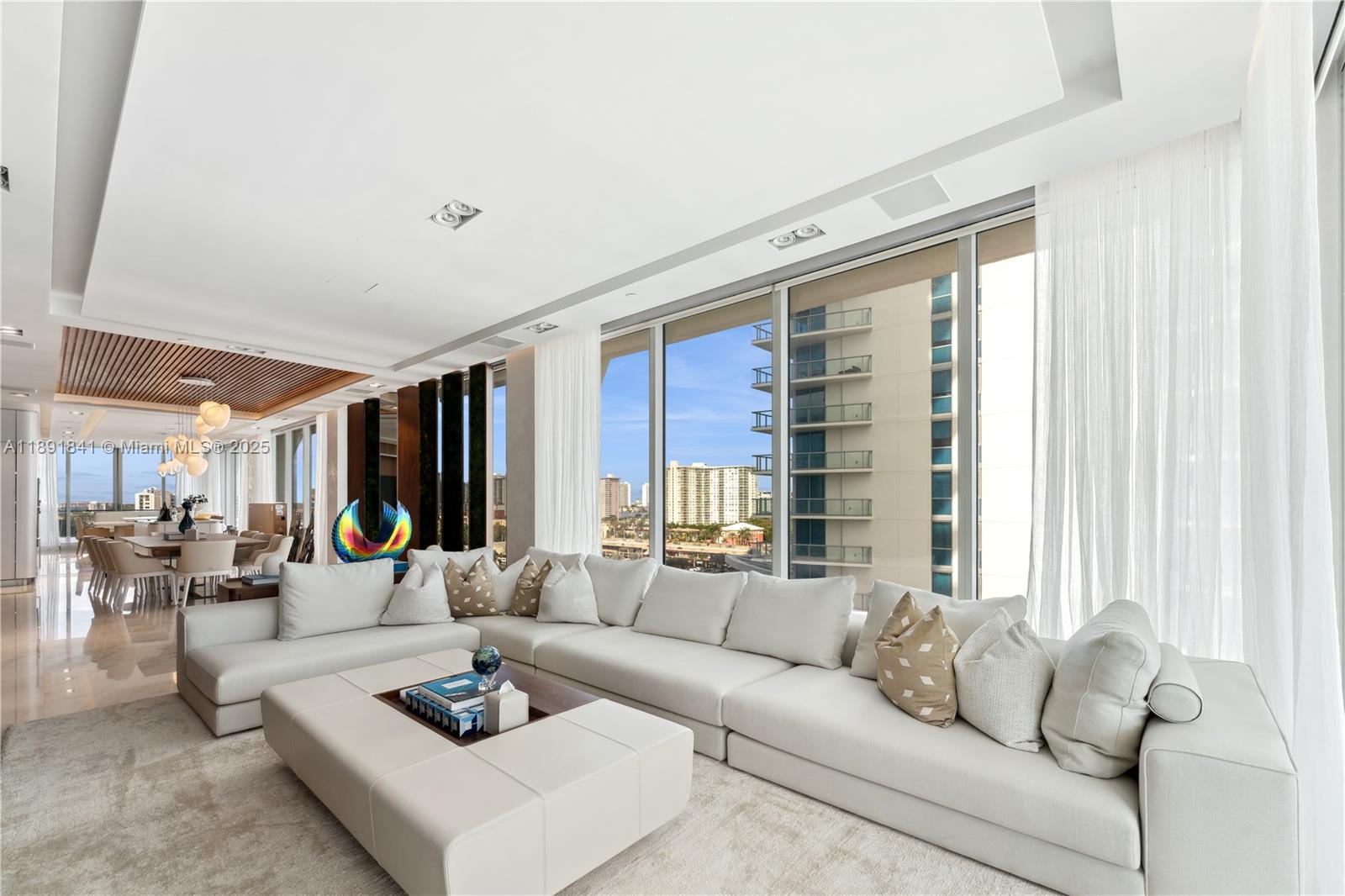 JADE SIGNATURE CONDO - Residential