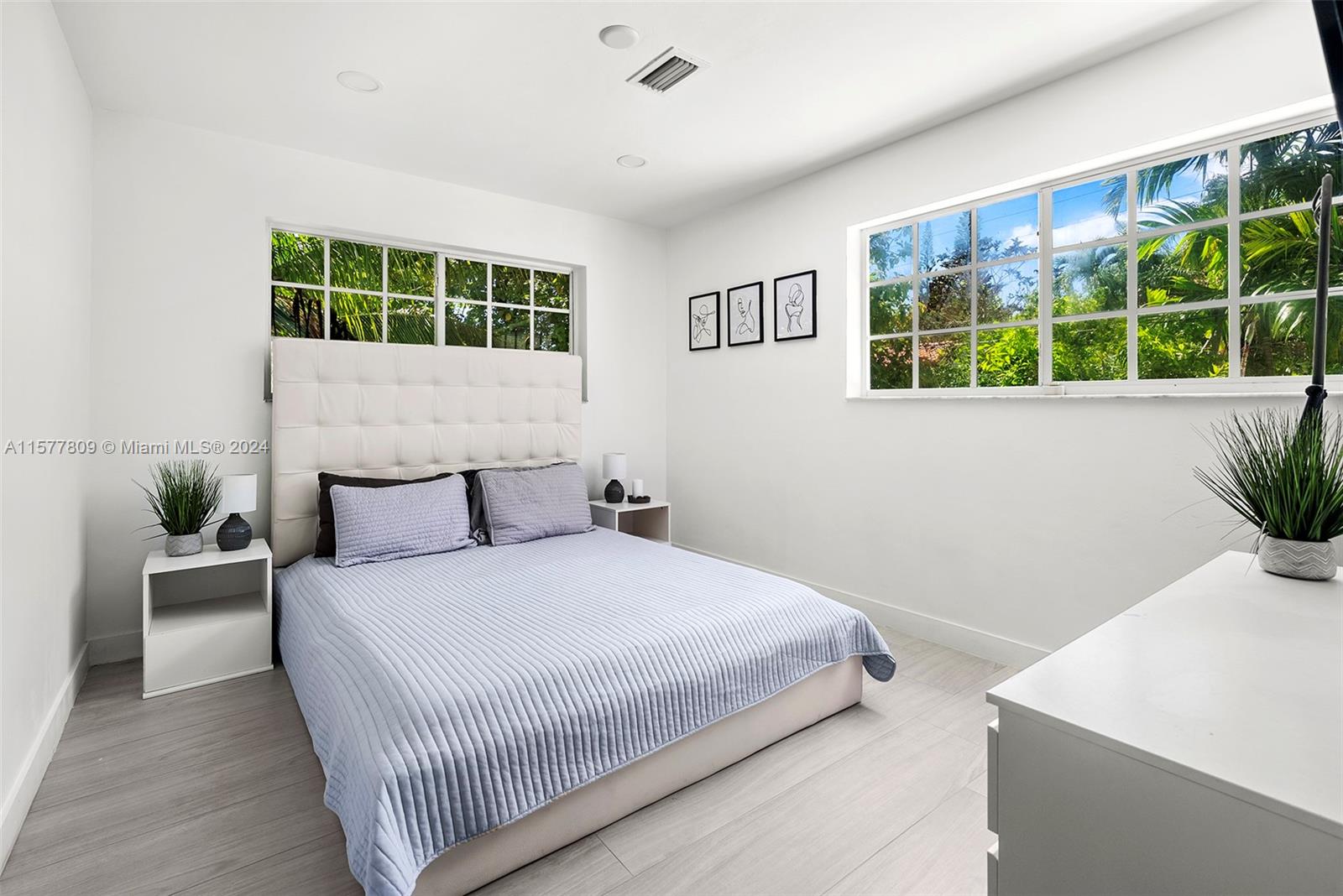 BAYSHORE UNIT NO 3 - Residential