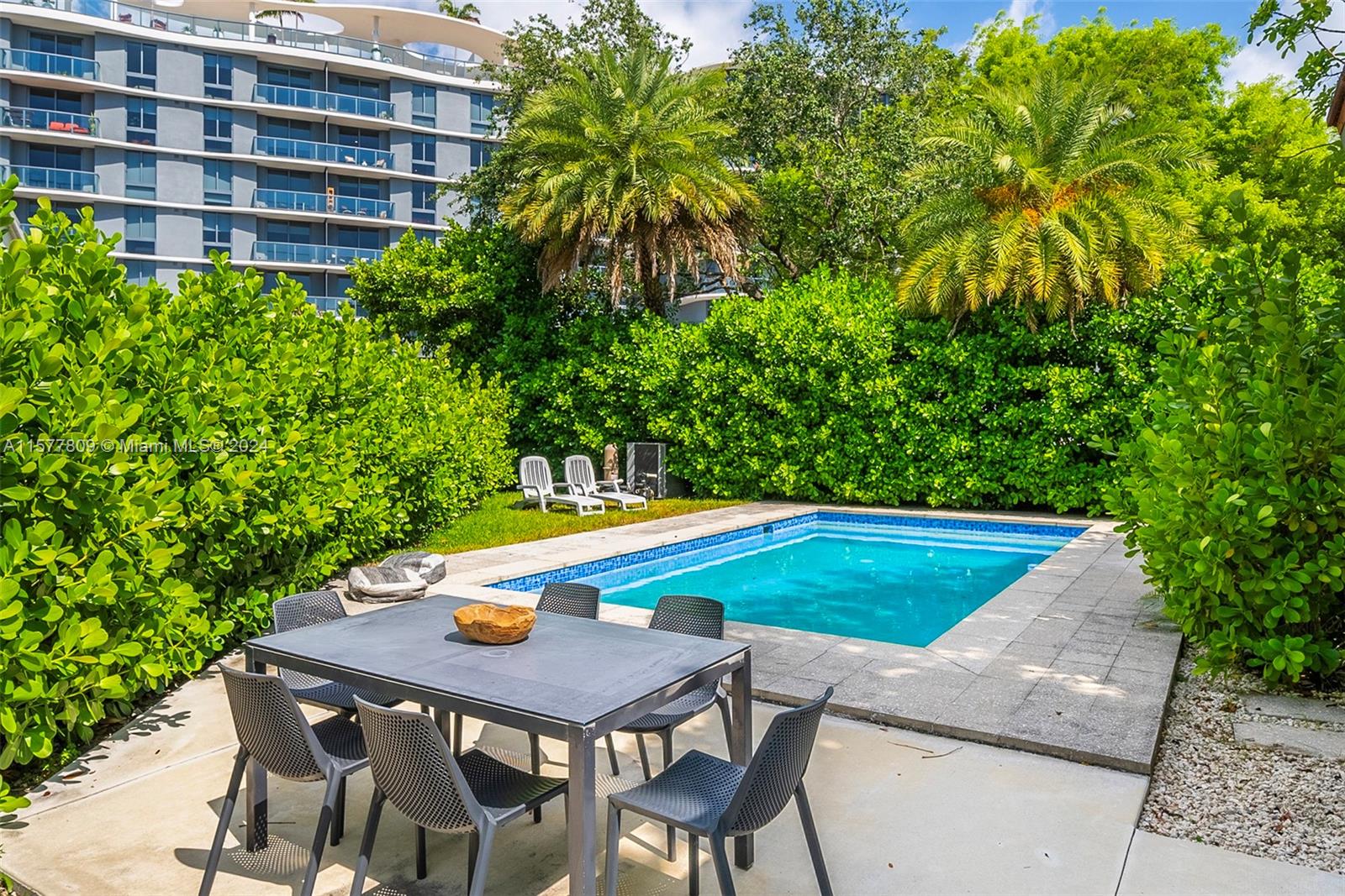 BAYSHORE UNIT NO 3 - Residential