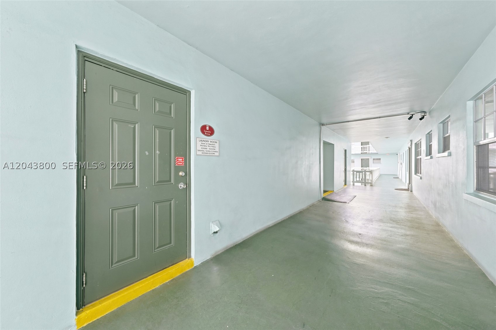 EMERALD CONDO - Residential