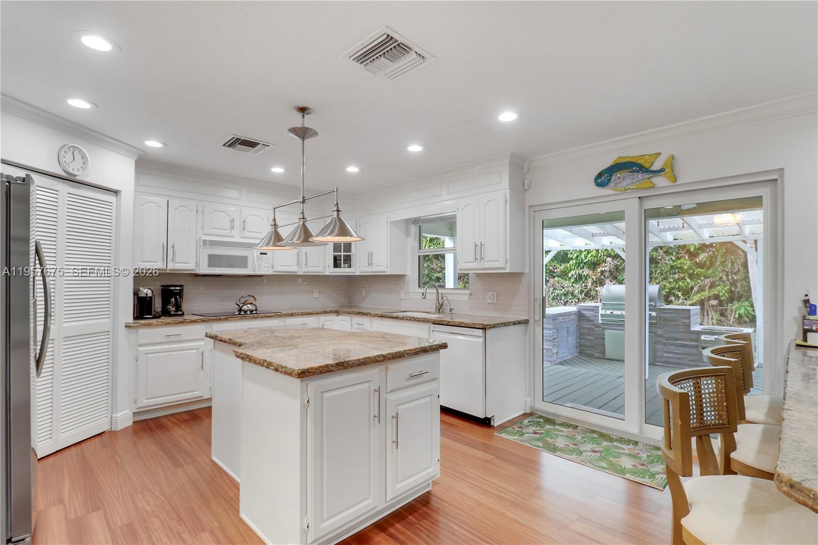WOODMERE PINES - Residential
