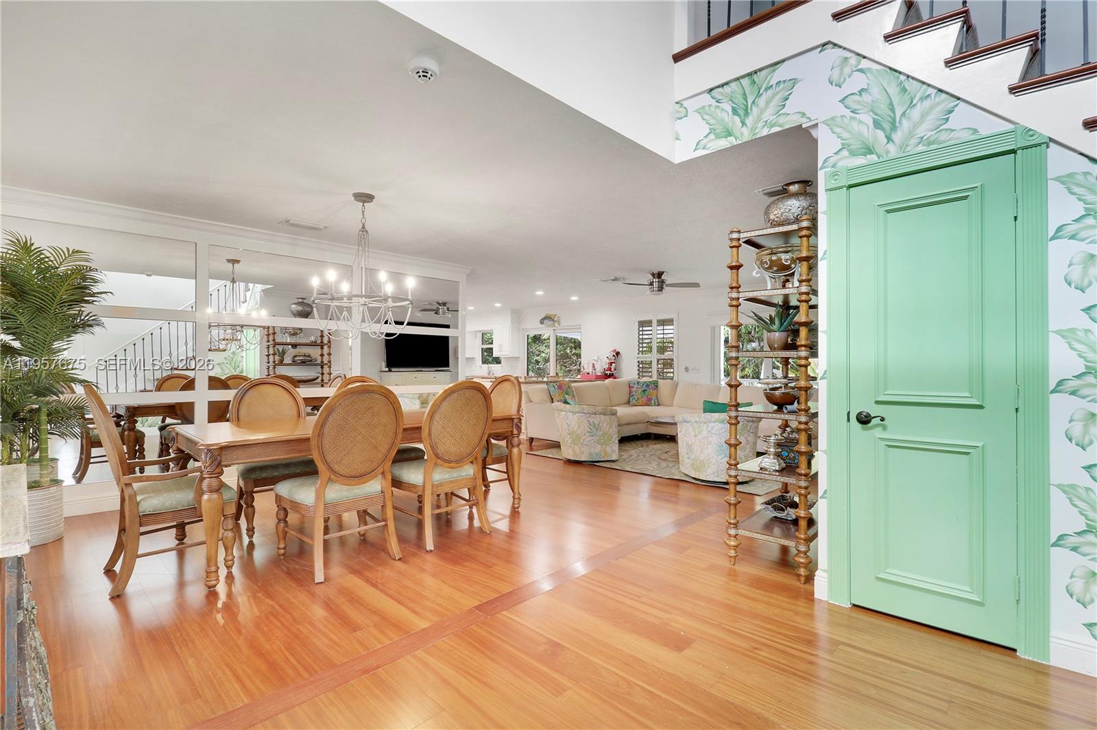 WOODMERE PINES - Residential