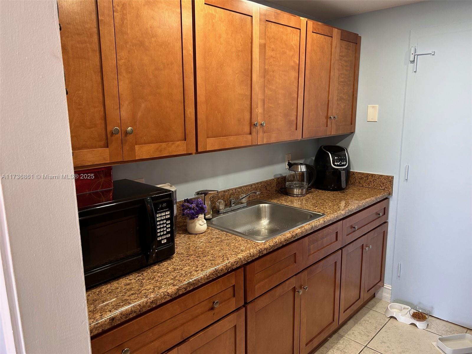 VECINO DEL MAR CONDO - Residential