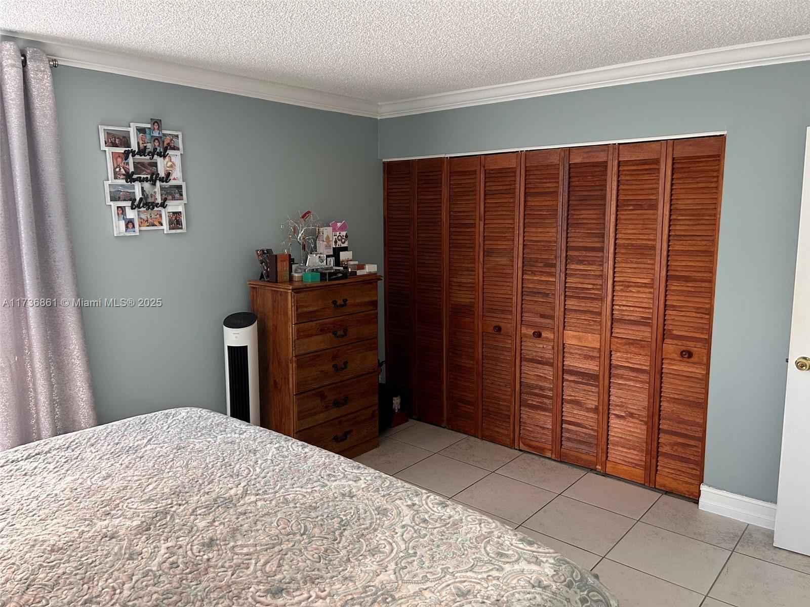 VECINO DEL MAR CONDO - Residential