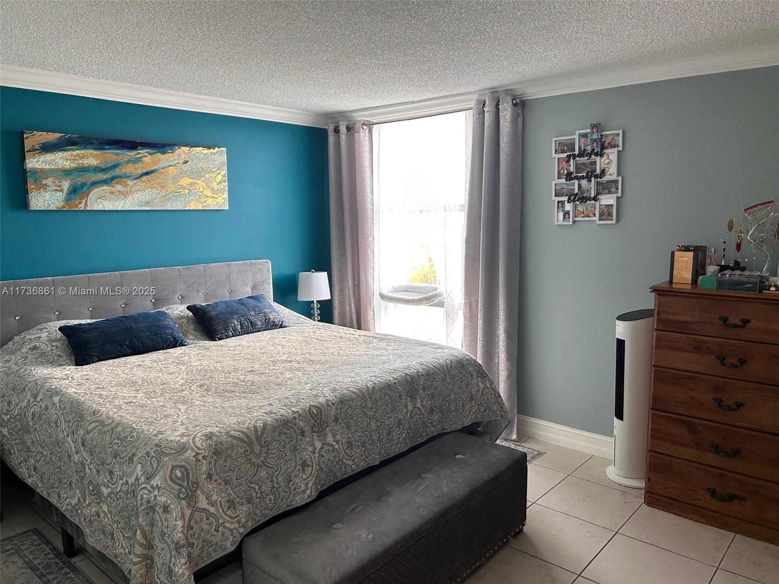 VECINO DEL MAR CONDO - Residential