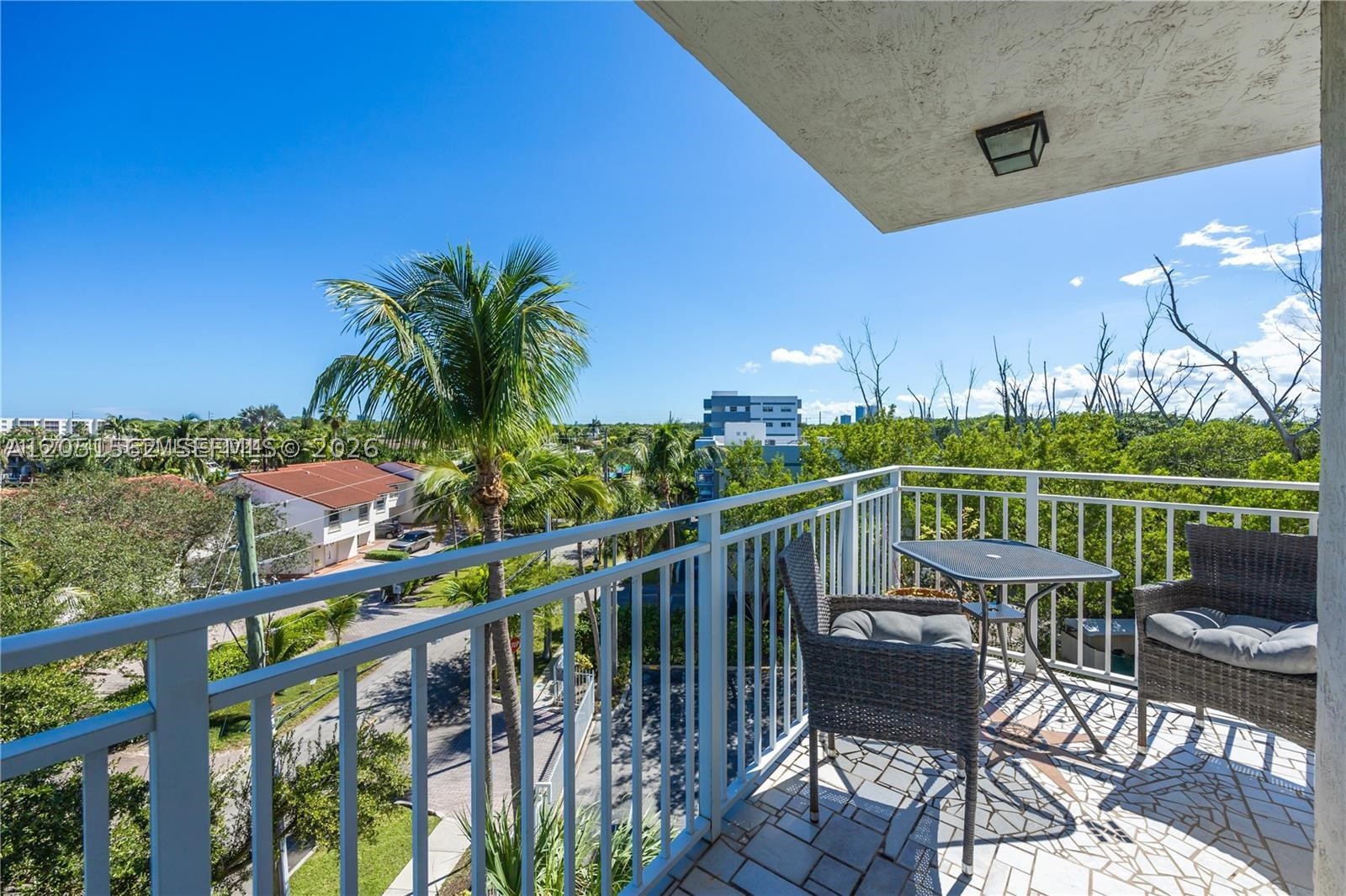 VISTA ON THE BAY CONDO - Residential