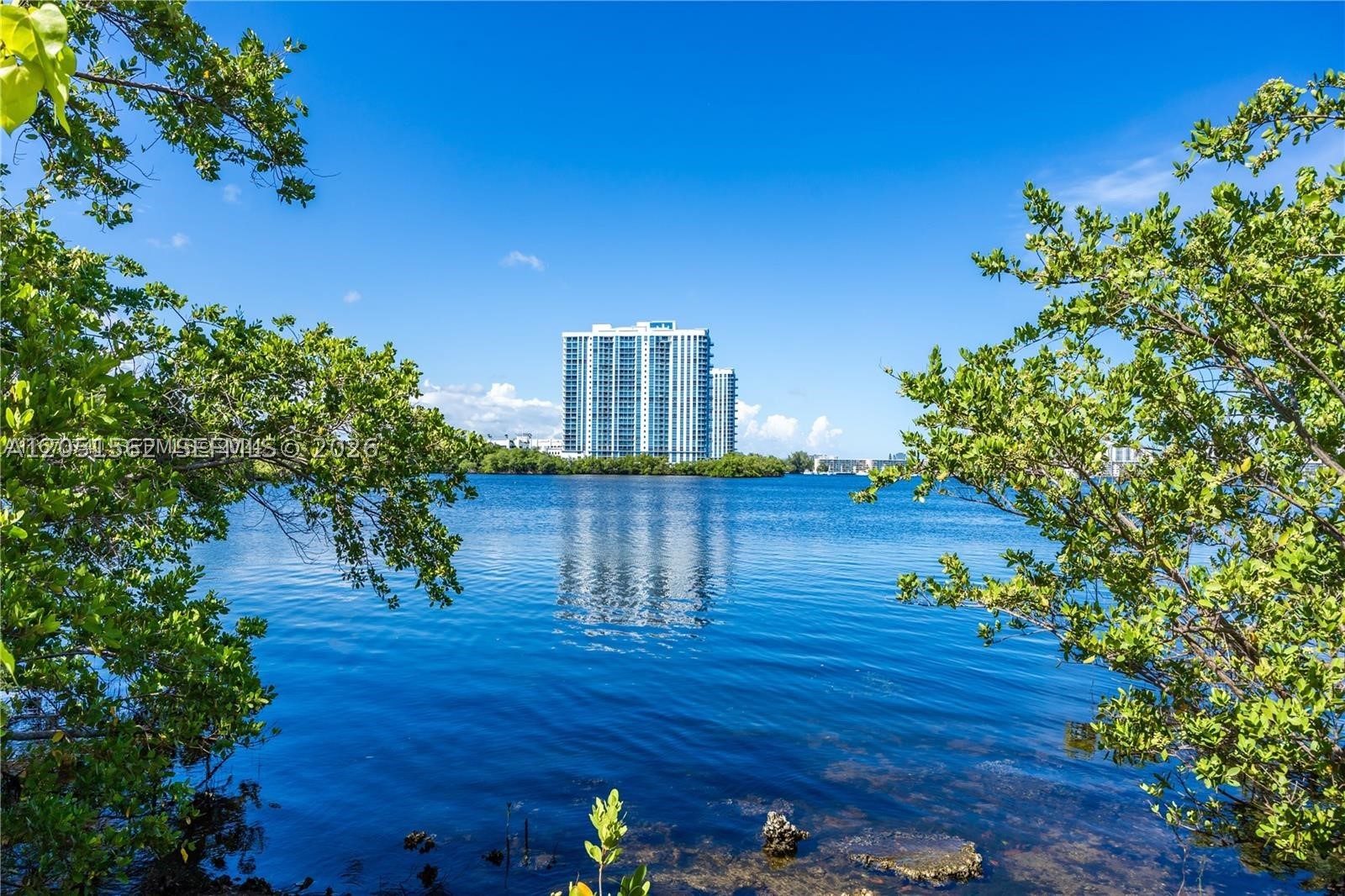 VISTA ON THE BAY CONDO - Residential