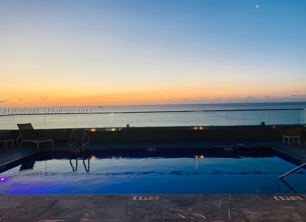 ISLANDER CONDO APTS - Residential