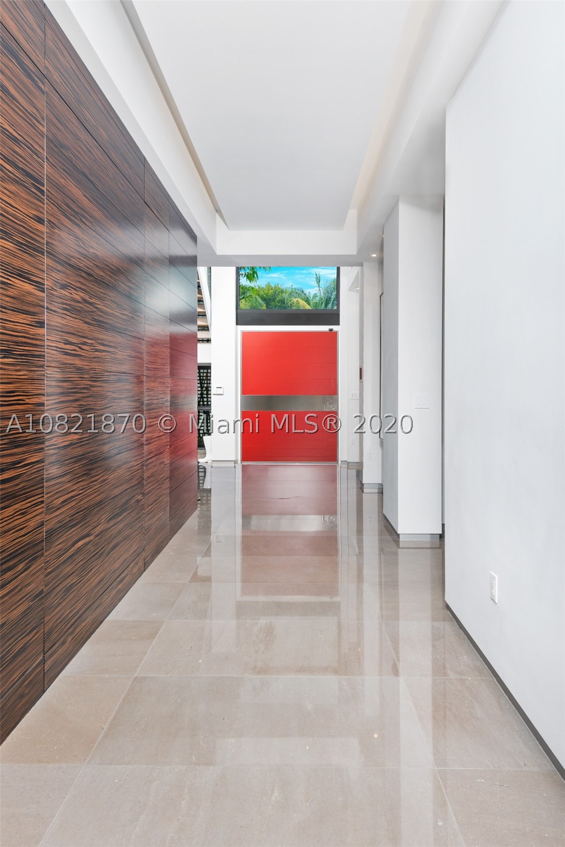 GOLDEN BEACH SEC E - Residential