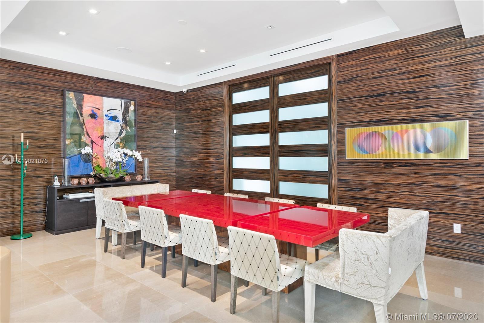 GOLDEN BEACH SEC E - Residential