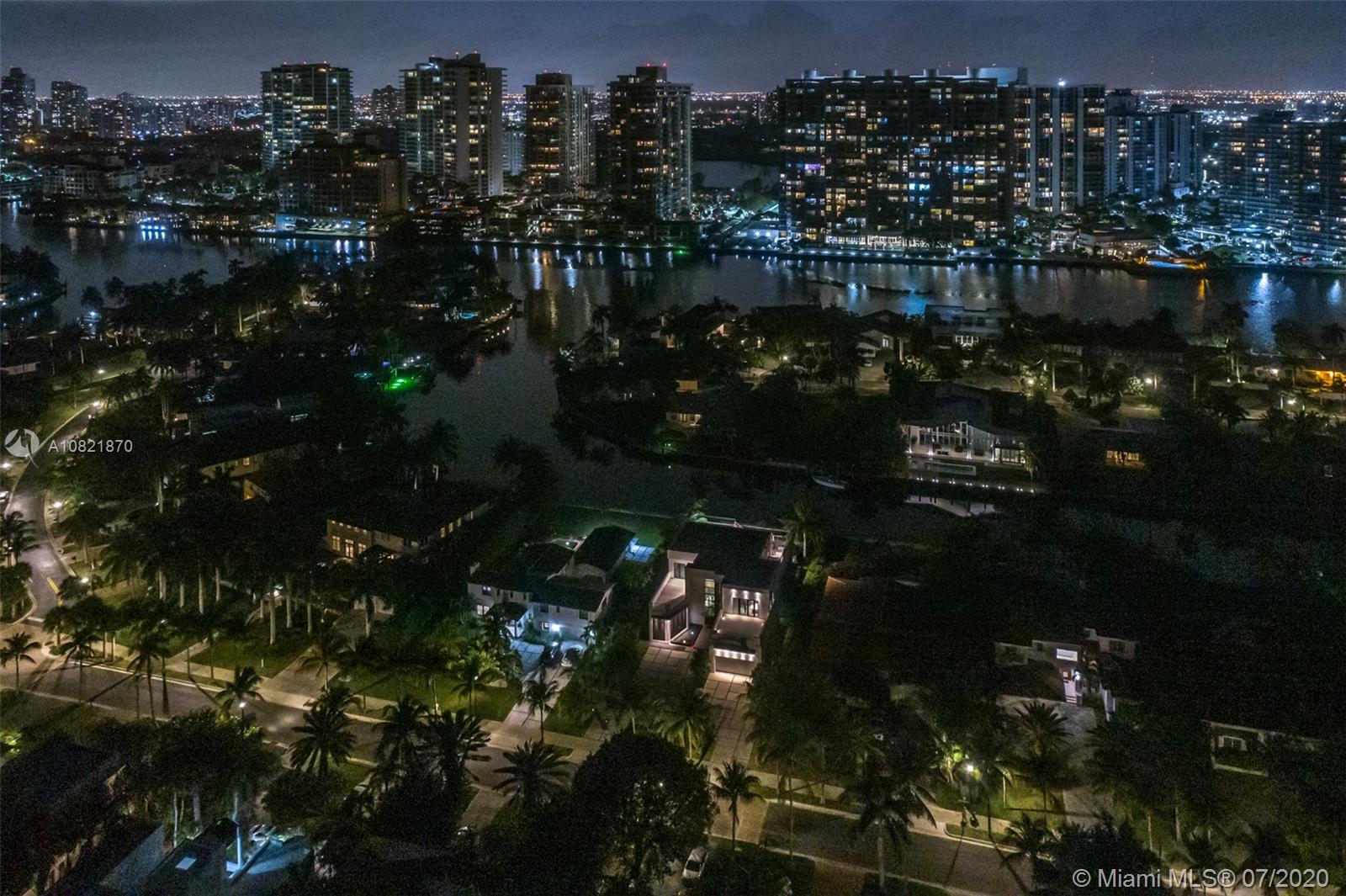 GOLDEN BEACH SEC E - Residential