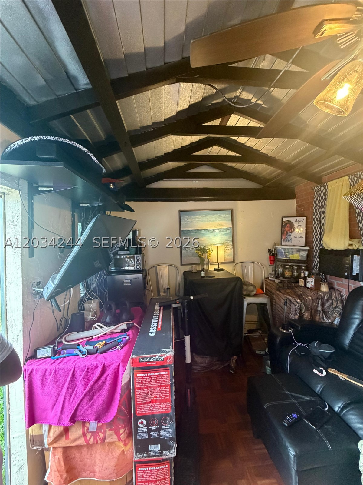 CARMEN LAURA SUBDIVISION - Residential