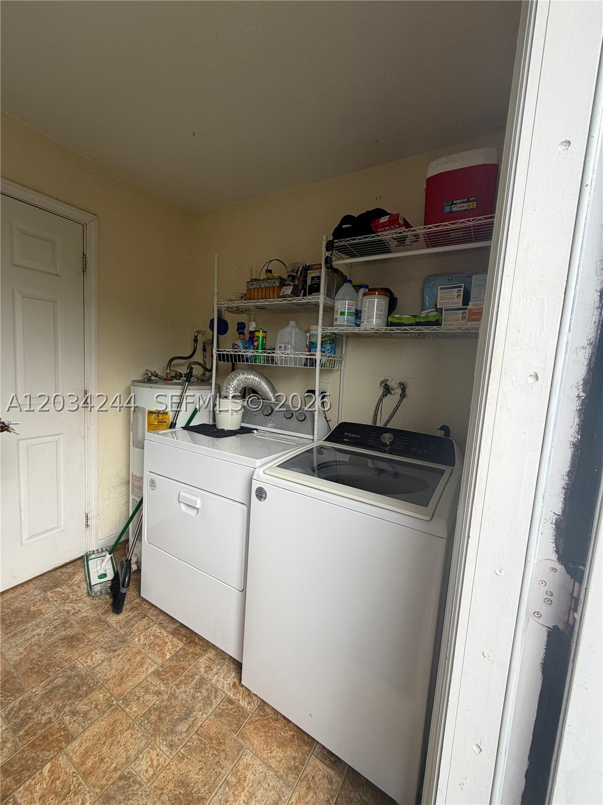 CARMEN LAURA SUBDIVISION - Residential