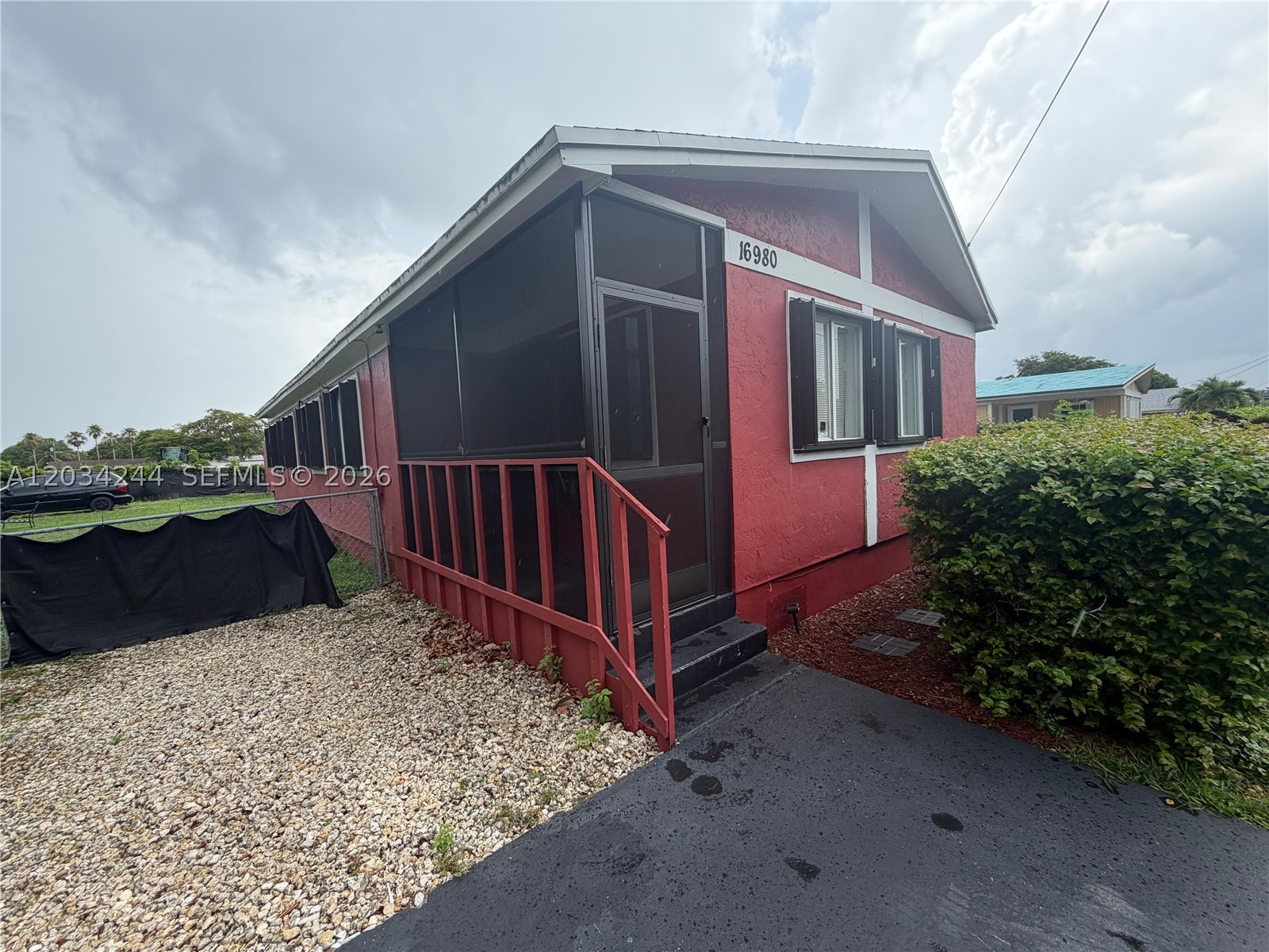 CARMEN LAURA SUBDIVISION - Residential