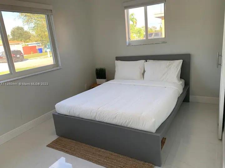 LAKE FOREST SEC 2 - Residential Lease
