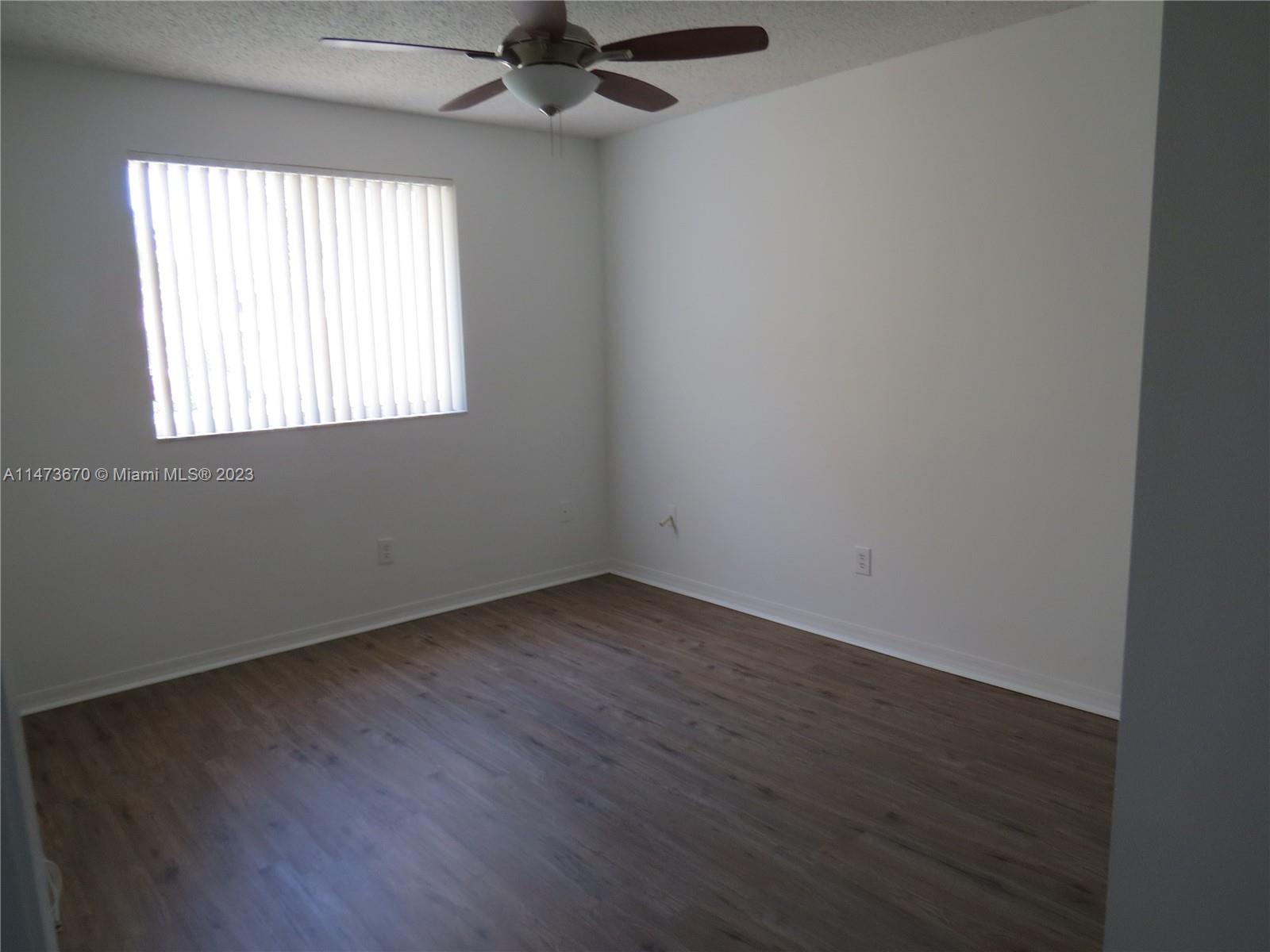 Royal grand Condominium - Residential Lease