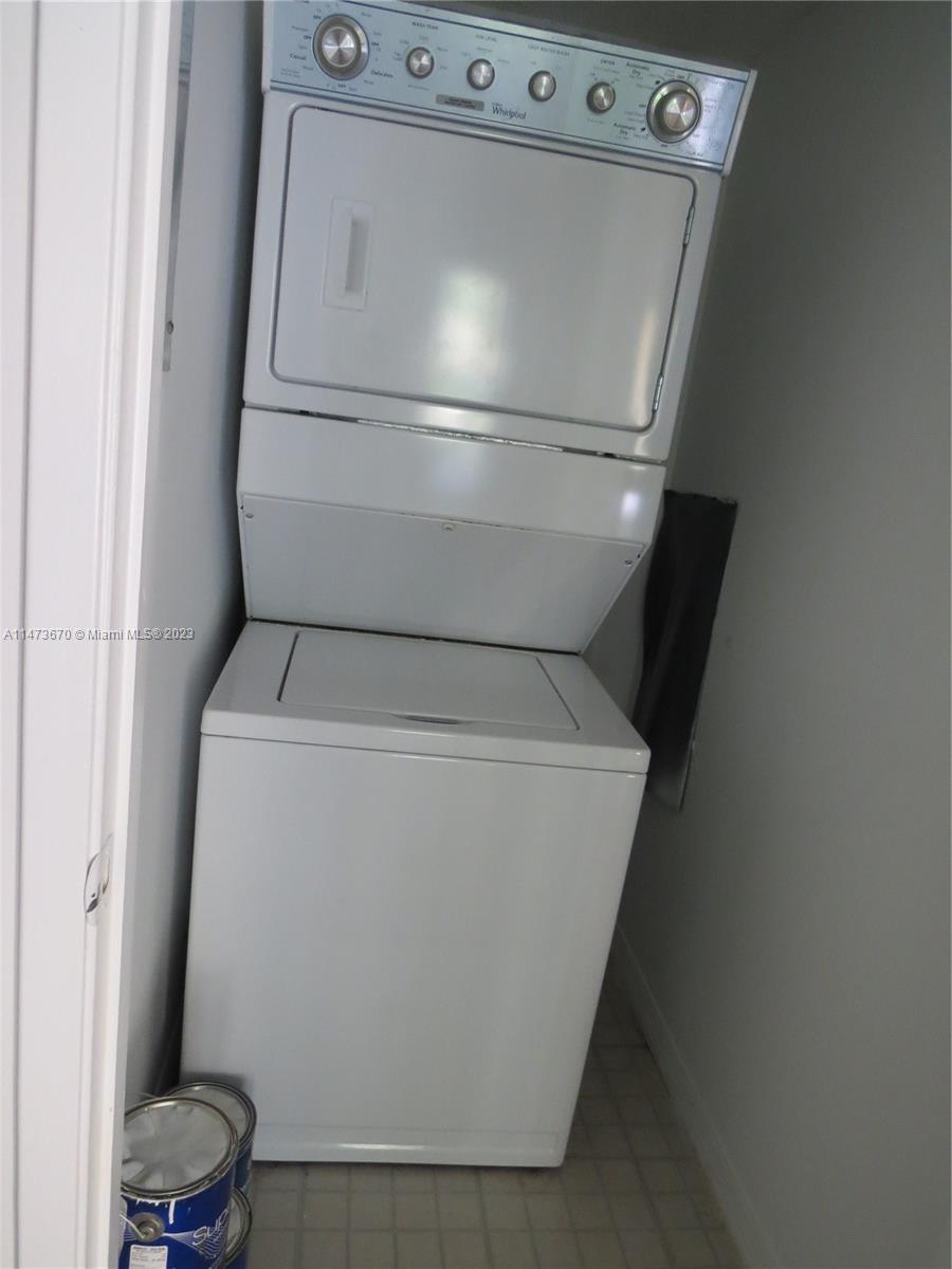 Royal grand Condominium - Residential Lease