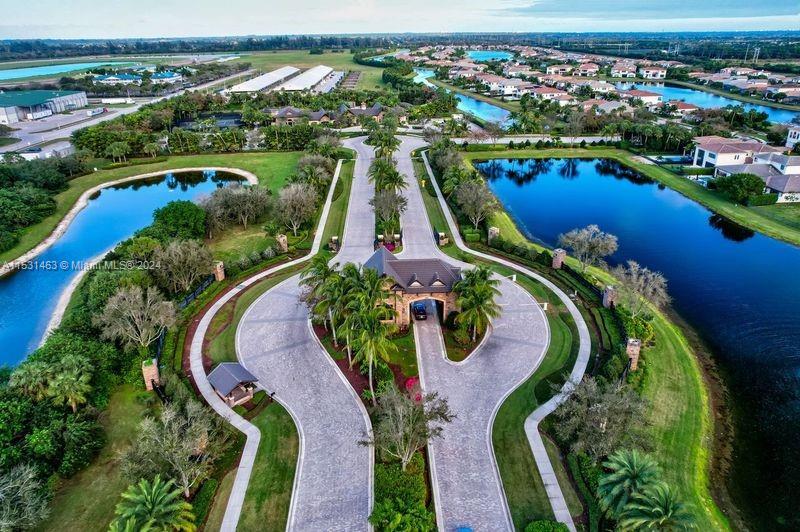 PALM MEADOWS ESTATES - Residential
