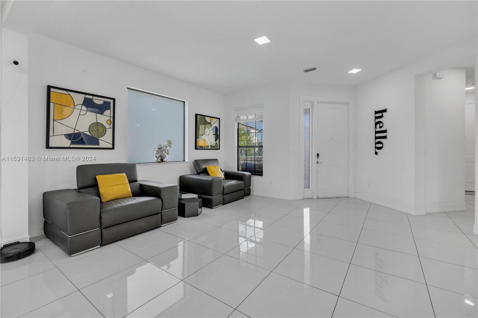 PALM MEADOWS ESTATES - Residential