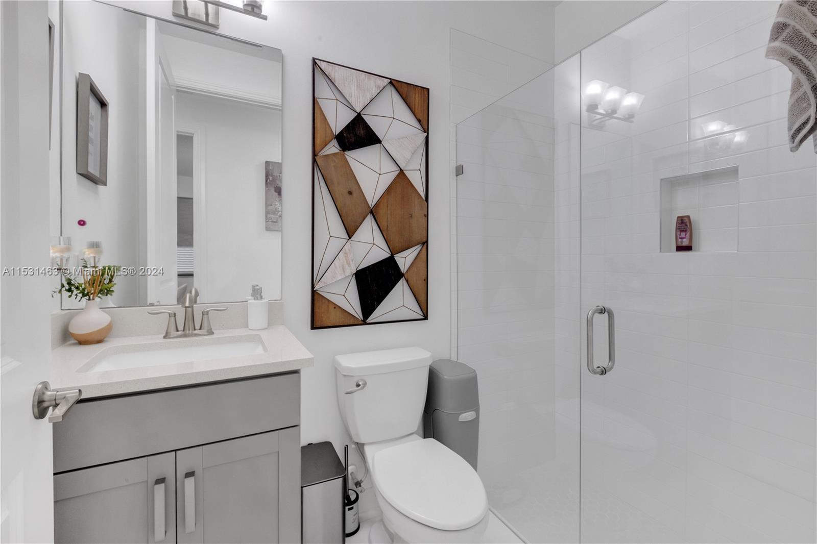 PALM MEADOWS ESTATES - Residential