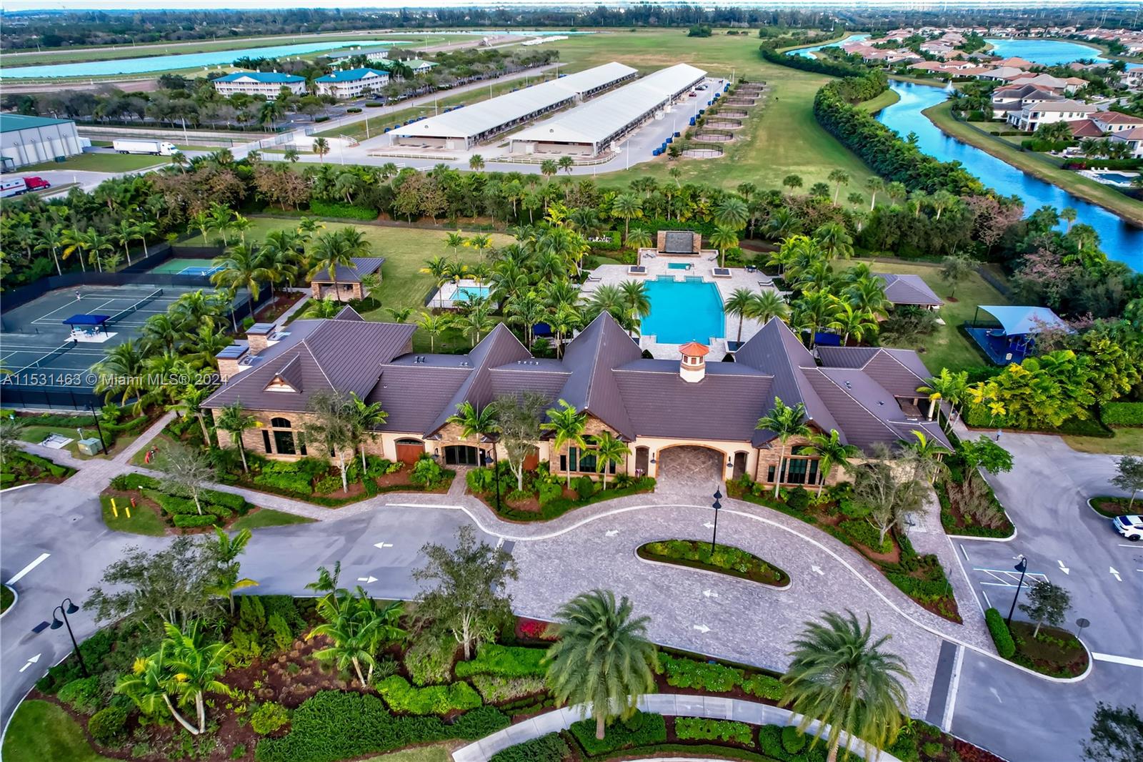 PALM MEADOWS ESTATES - Residential