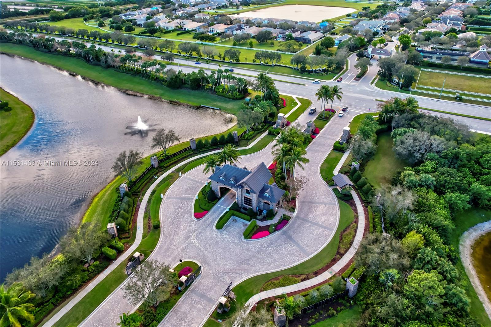 PALM MEADOWS ESTATES - Residential
