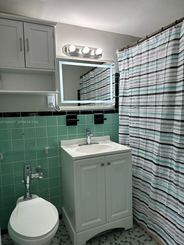 AMD PL OF 2ND OCEAN FRONT - Residential