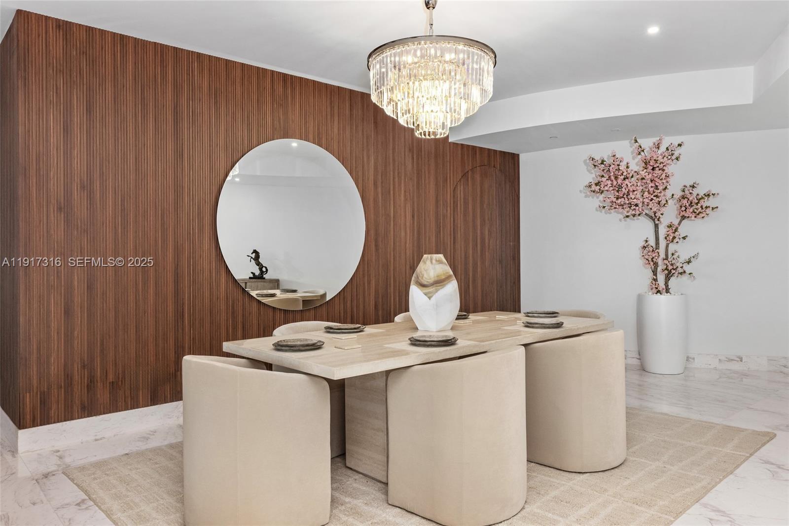 18555 COLLINS AVENUE COND - Residential