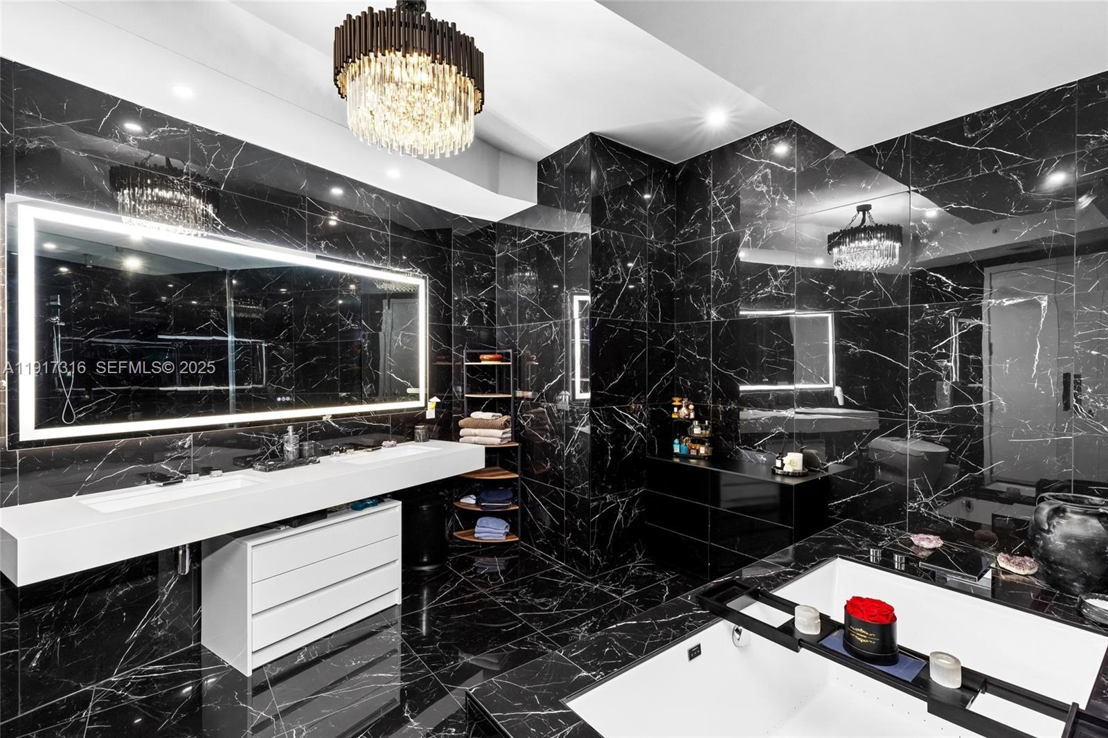 18555 COLLINS AVENUE COND - Residential