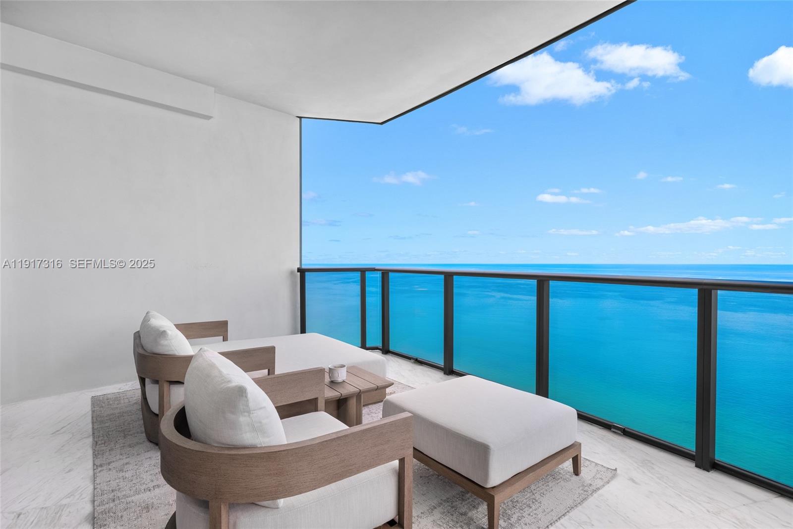 18555 COLLINS AVENUE COND - Residential